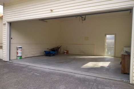 Photo of property in 1/41 Ellice Road, Totara Vale, Auckland, 0629