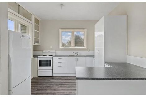 Photo of property in 5 Tara Street, Riccarton, Christchurch, 8041