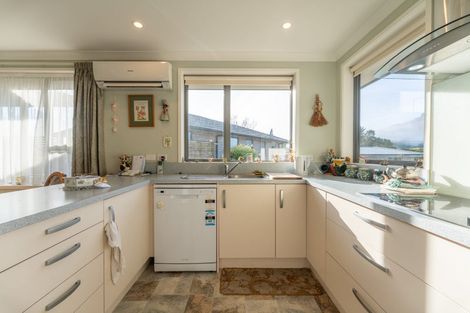 Photo of property in 94 Ronaldsay Street, Palmerston, 9430