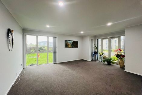 Photo of property in 3 Wairepo Street, Takanini, 2112