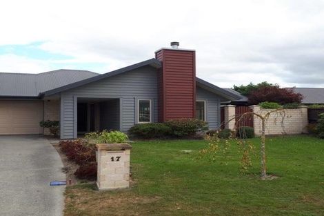 Photo of property in 17 Elm Drive, Rangiora, 7400