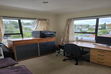 Photo of property in 34 Finn Place, Totara Vale, Auckland, 0629