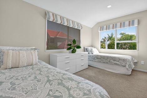 Photo of property in 1/6 Fenwick Avenue, Milford, Auckland, 0620