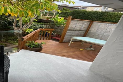 Photo of property in 2/33 Harley Road, Takapuna, Auckland, 0622