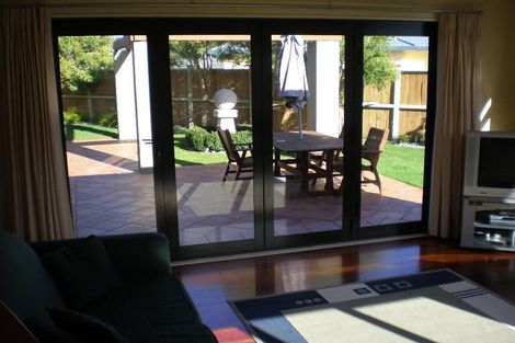 Photo of property in 64 Navigation Drive, Whitby, Porirua, 5024