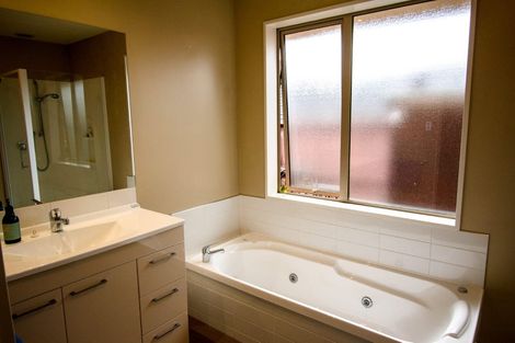 Photo of property in 36 Eaglesome Avenue, Aidanfield, Christchurch, 8025