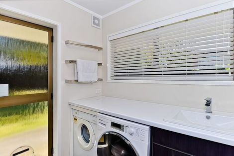 Photo of property in 41 Marywil Crescent, Hillcrest, Auckland, 0627