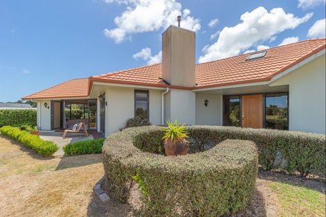 Photo of property in 9 Wylie Road, Foxton Beach, Foxton, 4891