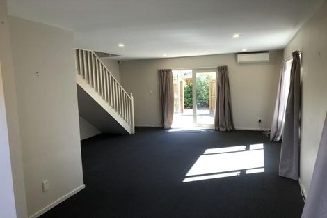 Photo of property in 8 Waldie Grove, Avalon, Lower Hutt, 5011