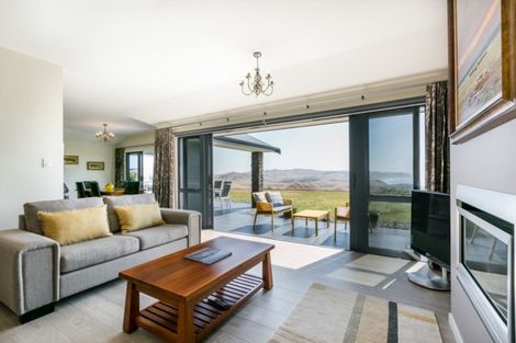 Photo of property in 64 Waipuka Road, Waimarama, Havelock North, 4294