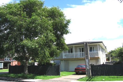 Photo of property in 2/78 Sylvia Road, Hillcrest, Auckland, 0627