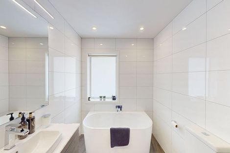 Photo of property in 74u2 Jubilee Road, Khandallah, Wellington, 6035