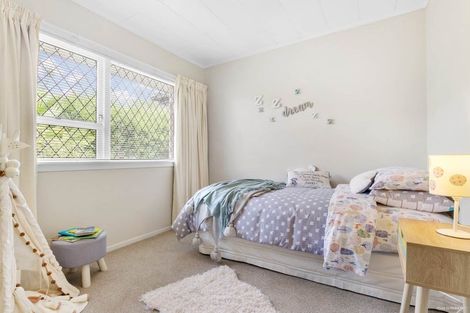 Photo of property in 4 Libra Street, Glen Eden, Auckland, 0602