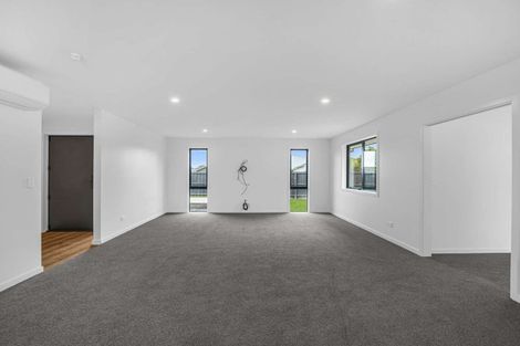 Photo of property in 1 Roach Lane, Amberley, 7481