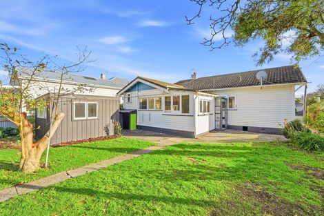 Photo of property in 14 Willis Street, Whanganui East, Whanganui, 4500