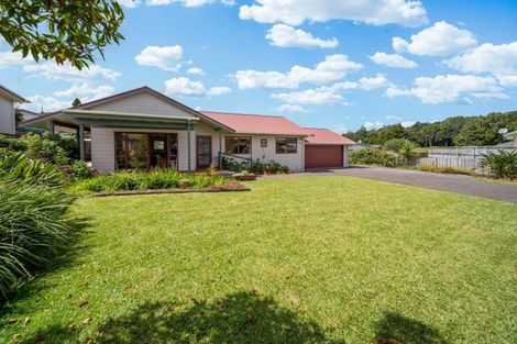 Photo of property in 23 Lochiel Place, Te Kamo, Whangarei, 0112