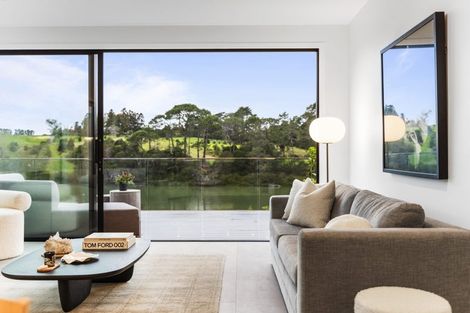 Photo of property in 39 Elliot Street, Riverhead, 0820