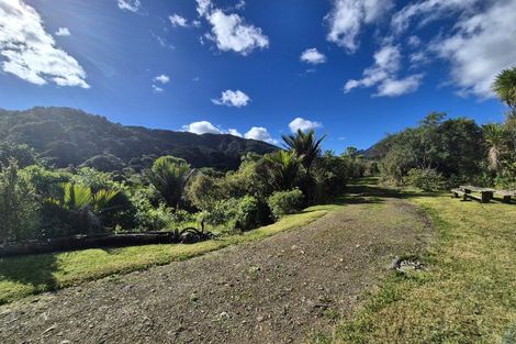 Photo of property in 1797 Colville Road, Amodeo Bay, Coromandel, 3584