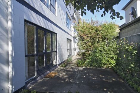 Photo of property in 31 Holly Road, St Albans, Christchurch, 8014