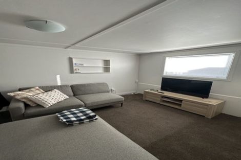 Photo of property in 1/49 Litten Road, Cockle Bay, Auckland, 2014