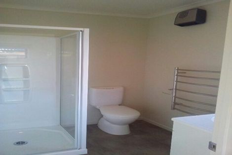 Photo of property in 37 Faringdon Boulevard, Rolleston, 7615