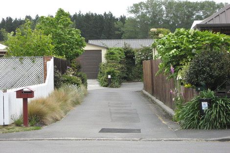Photo of property in 6 Elmtree Close, Parklands, Christchurch, 8083