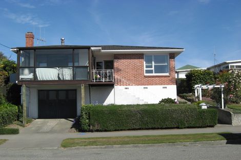 Photo of property in 2a Eversley Street, Waimataitai, Timaru, 7910