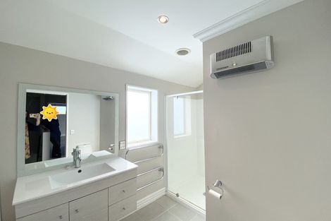 Photo of property in 17a Peverel Street, Riccarton, Christchurch, 8011