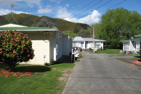 Photo of property in 4/34-36 Rossiter Avenue, Waterloo, Lower Hutt, 5011