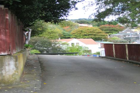 Photo of property in 1/5 Taunton Way, Pinehaven, Upper Hutt, 5019