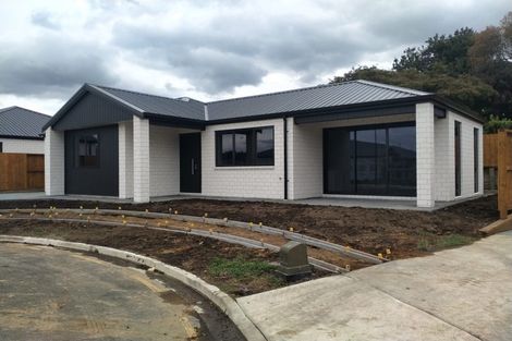 Photo of property in 21 Matuku Place, Paraparaumu Beach, Paraparaumu, 5032