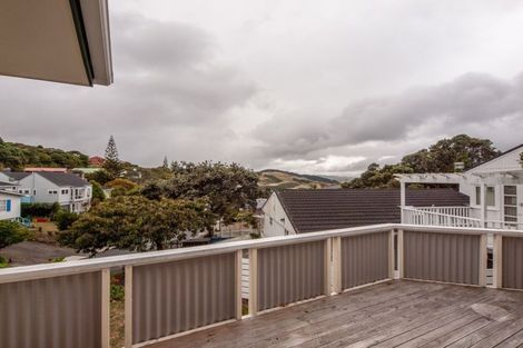 Photo of property in 13 Chisbury Street, Churton Park, Wellington, 6037