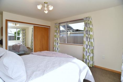 Photo of property in 1/27 Russell Street, Linwood, Christchurch, 8062