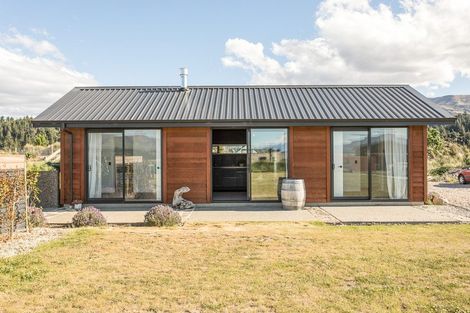 Photo of property in 11 Jackson Rise, Luggate, Cromwell, 9383