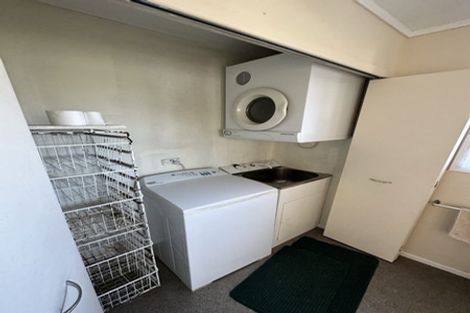 Photo of property in 120 Eskdale Road, Birkdale, Auckland, 0626