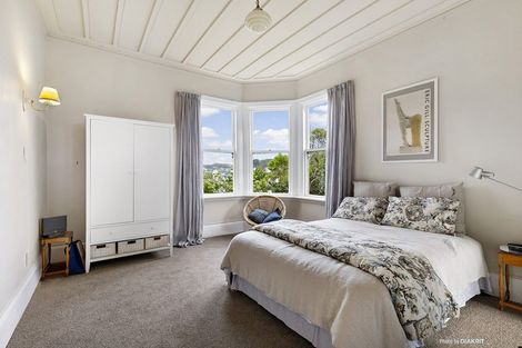 Photo of property in 26 Melbourne Road, Island Bay, Wellington, 6023