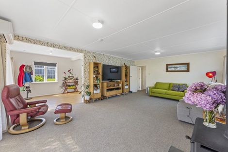 Photo of property in 113 Hine Road, Wainuiomata, Lower Hutt, 5014