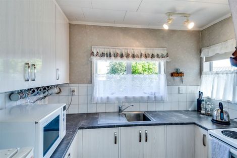 Photo of property in 2/41 Lyttelton Crescent, Tamatea, Napier, 4112