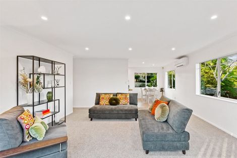 Photo of property in 34 Taioma Crescent, Te Atatu Peninsula, Auckland, 0610