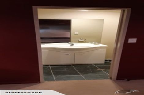 Photo of property in Atrium Towers, 1g/154 The Terrace, Wellington Central, Wellington, 6011