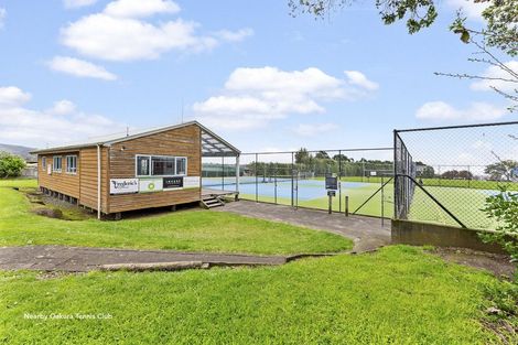 Photo of property in 37a Donnelly Street, Oakura, 4314