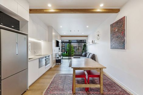 Photo of property in 6/167 Hobsonville Point Road, Hobsonville, Auckland, 0616