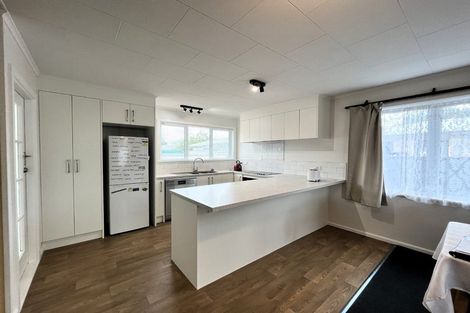 Photo of property in 18 Kauri Street, Taradale, Napier, 4112