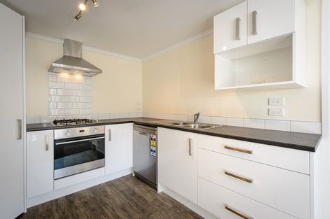 Photo of property in 12 Gordon Street, Newtown, Wellington, 6021