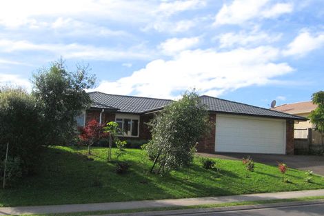 Photo of property in 91 Tauranga Place, Orewa, 0931