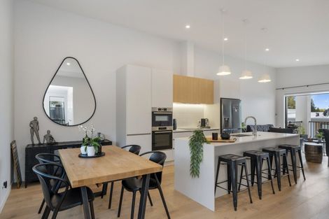 Photo of property in 11 Memorial Way, Tauranga, 3110