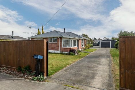 Photo of property in 29 Holmes Street, Darfield, 7510