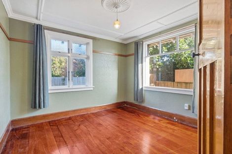 Photo of property in 8 Annandale Avenue, Takaro, Palmerston North, 4410