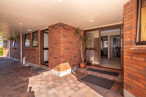 Photo of property in 158 Peel Street, Westport, 7825