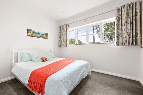 Photo of property in 5 Thornycroft Avenue, Epuni, Lower Hutt, 5011